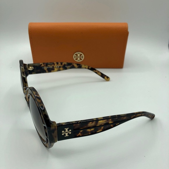 Accessories - Round Tory Burch Dark Tortoise Sunglasses